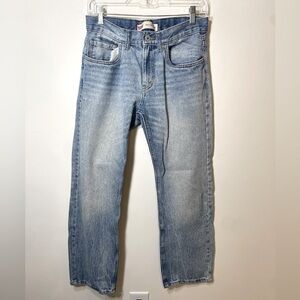 Kids Levi 505 Regular Light Wash Mom Jeans size 16 28 by 28